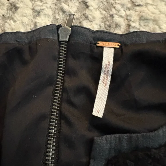 Free people black drop waist bow mini dress size 6 - Picture 3 of 4